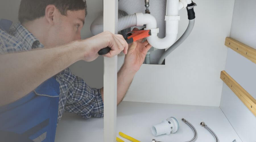 Professional emergency plumbing in Glencross, SD